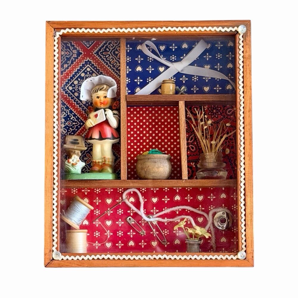 Vintage Wood Glass Wall Shadow Box Diorama Trinket Shelf 1970S Hummel Sewing - Picture 2 of 16